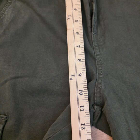 Well Worn Womens High Rise Cargo Denim Pant Straight Army Green Size 12/32 Large - Picture 15 of 17